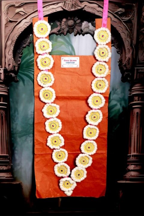 Premium Handcrafted Cotton Flower Vastra Mala (Large)