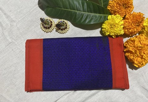 ETHNIC CLUTCH