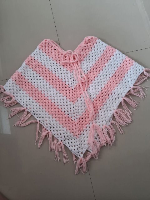 Handmade woolen sweaters and shrugs